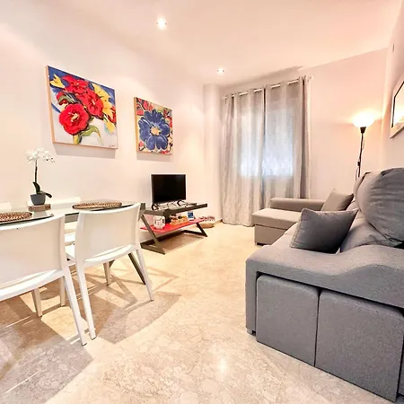Daire Aparthome Bormujos